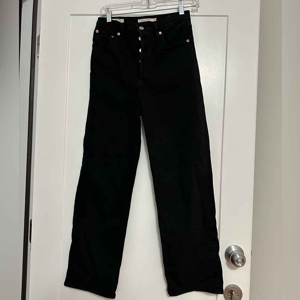 Levi’s Ribcage Jeans